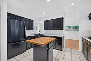 14946 Spring Lake Dr, Houston, TX 77070 - Photo 15