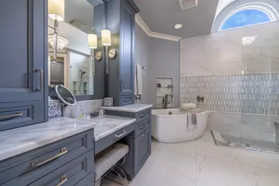 2105 McDuffie Street, Houston, TX 77019 - Photo 27