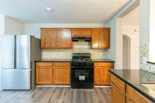 5601 Savannah Woods Ln, Rosharon, TX 77583 - Photo 15