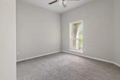 24723 Teton Hollow Trail, Houston, TX 77336 - Photo 15