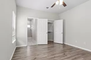 24723 Teton Holw Trl, Houston, TX 77336 - Photo 13