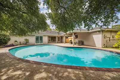 10706 Sugar Hill Drive, Houston, TX 77042 - Photo 5