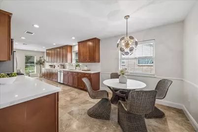 10706 Sugar Hill Drive, Houston, TX 77042 - Photo 11