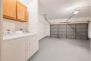 332 Wilcrest Dr, Houston, TX 77042 - Photo 27