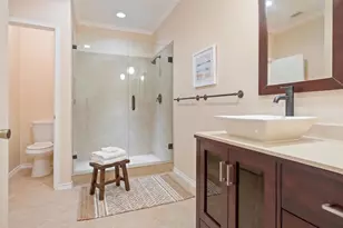332 Wilcrest Dr, Houston, TX 77042 - Photo 21