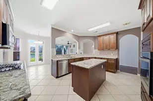 12019 Flamingo Lakes Ct, Houston, TX 77065 - Photo 5