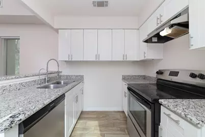 12606 Wellington Park Drive, Houston, TX 77072 - Photo 15