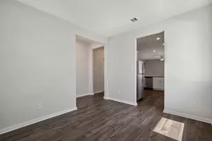 10347 Red Cardinal Dr, Cleveland, TX 77328 - Photo 5