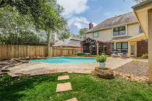 17322 Meadow Heights Dr, Houston, TX 77095 - Photo 27