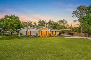 9907 Ironwood Ln, Fairchilds, TX 77469 - Photo 1