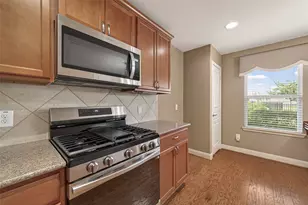 2922 Bur Oak Ct, Richmond, TX 77469 - Photo 9