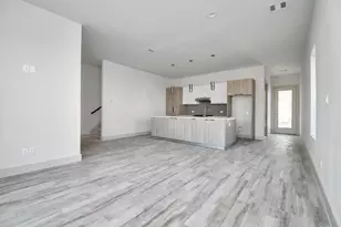 4012 Cusco Ln, Houston, TX 77045 - Photo 9