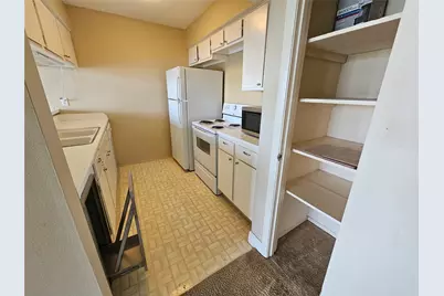 12600 Melville Drive #321B, Montgomery, TX 77356 - Photo 13