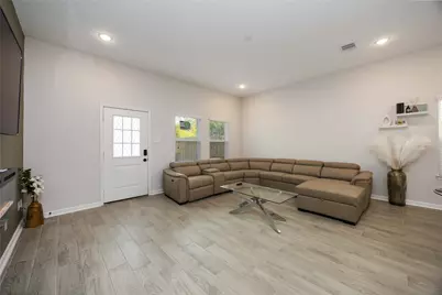 5111 Firnat Street, Houston, TX 77016 - Photo 11