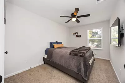 5111 Firnat Street, Houston, TX 77016 - Photo 23
