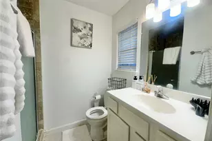 5329 Pagewood Ln, Houston, TX 77056 - Photo 13