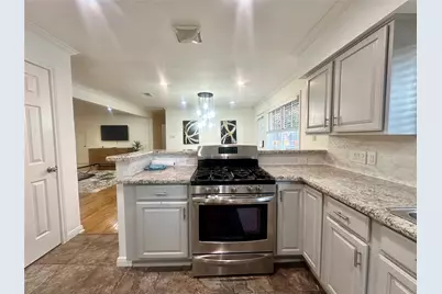 5329 Pagewood Lane, Houston, TX 77056 - Photo 7