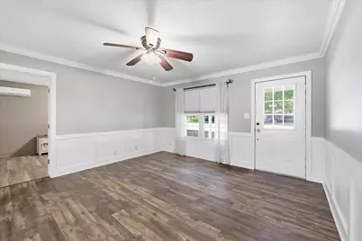 407 Cypress Avenue, Winnie, TX 77665 - Photo 5