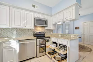 714 Crestwood Dr, Seabrook, TX 77586 - Photo 13