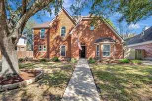 714 Crestwood Dr, El Lago, TX 77586 - Photo 1