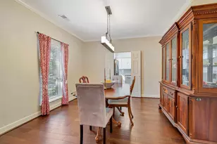 714 Crestwood Dr, Seabrook, TX 77586 - Photo 5