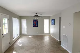 8 N Greenbud Ct, The Woodlands, TX 77380 - Photo 9