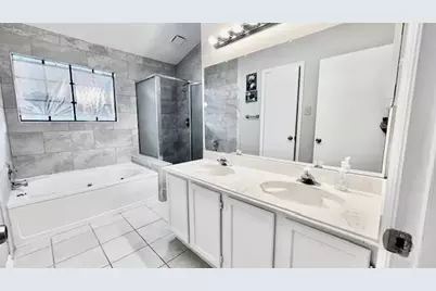 8 N Greenbud Court, The Woodlands, TX 77380 - Photo 17