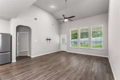 4362 McGregor Bluff Lane, Conroe, TX 77304 - Photo 11