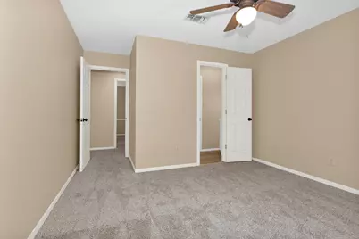 1915 E Lake Drive, Huntsville, TX 77340 - Photo 37