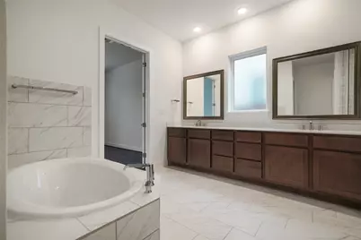 6 Clearview Terrace Place, Tomball, TX 77375 - Photo 21