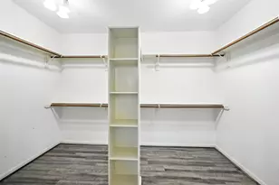 319 S Jamison St, La Porte, TX 77571 - Photo 17