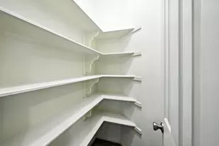 319 S Jamison St, La Porte, TX 77571 - Photo 13