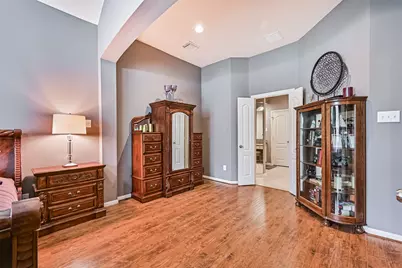 3318 Silverbrook Lane, Pearland, TX 77584 - Photo 13