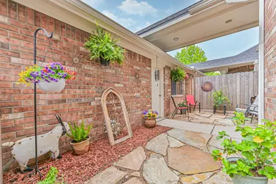 3318 Silverbrook Lane, Pearland, TX 77584 - Photo 25