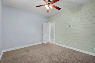16947 Pioneer Trail, Conroe, TX 77302 - Photo 13