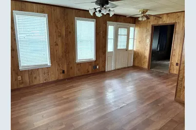 802 2nd Street, Louise, TX 77455 - Photo 7