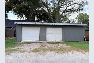 802 2nd Street, Louise, TX 77455 - Photo 5
