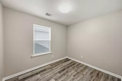 513 Avenue I, Conroe, TX 77301 - Photo 29