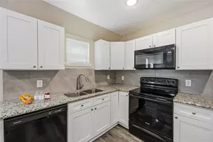 513 Avenue I, Conroe, TX 77301 - Photo 25