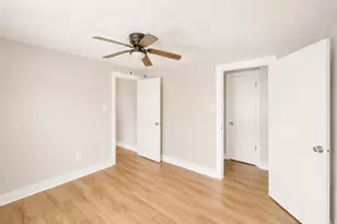 513 Avenue I, Conroe, TX 77301 - Photo 11