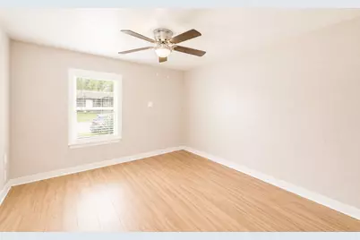 513 Avenue I, Conroe, TX 77301 - Photo 13