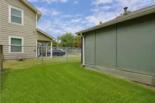 513 Avenue I, Conroe, TX 77301 - Photo 3
