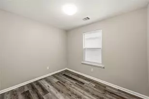 513 Avenue I, Conroe, TX 77301 - Photo 27