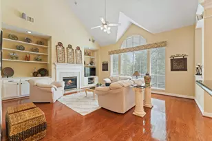 39 Laurelhurst Cir, The Woodlands, TX 77382 - Photo 13