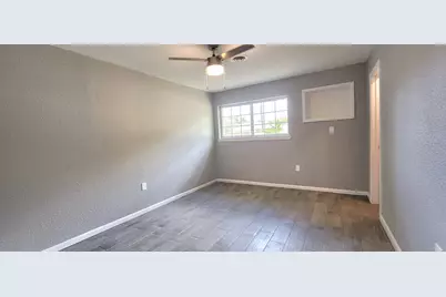 5914 Newquay Street, Houston, TX 77085 - Photo 17