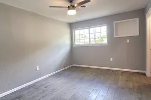 5914 Newquay St, Houston, TX 77085 - Photo 17