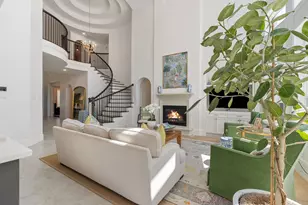 6433 Schiller St, Houston, TX 77055 - Photo 9