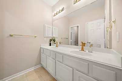 7319 Emerald Glen Drive, Sugar Land, TX 77479 - Photo 19