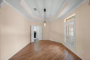 7319 Emerald Glen Dr, Sugar Land, TX 77479 - Photo 13