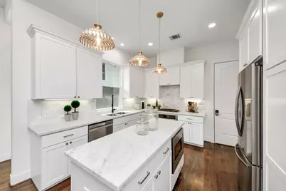 3211 Jackson Street, Houston, TX 77004 - Photo 9